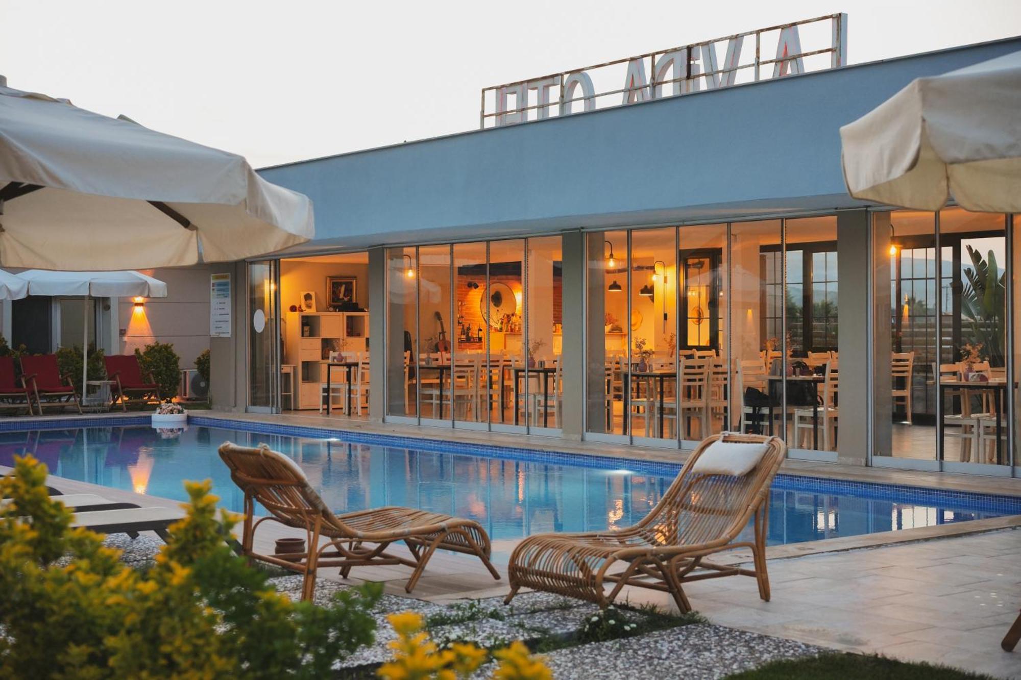 La Vida Otel 乌尔拉 外观 照片