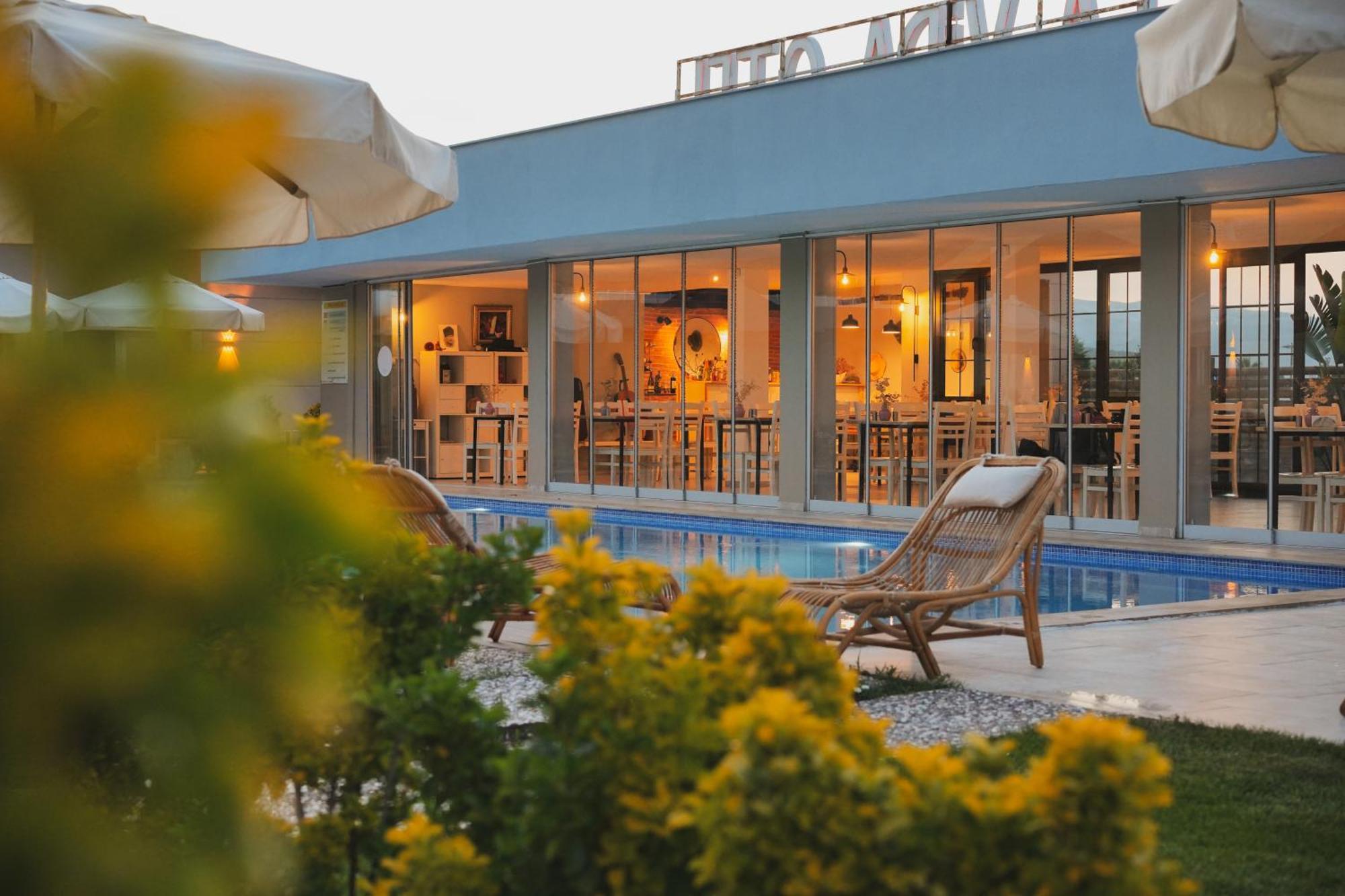 La Vida Otel 乌尔拉 外观 照片