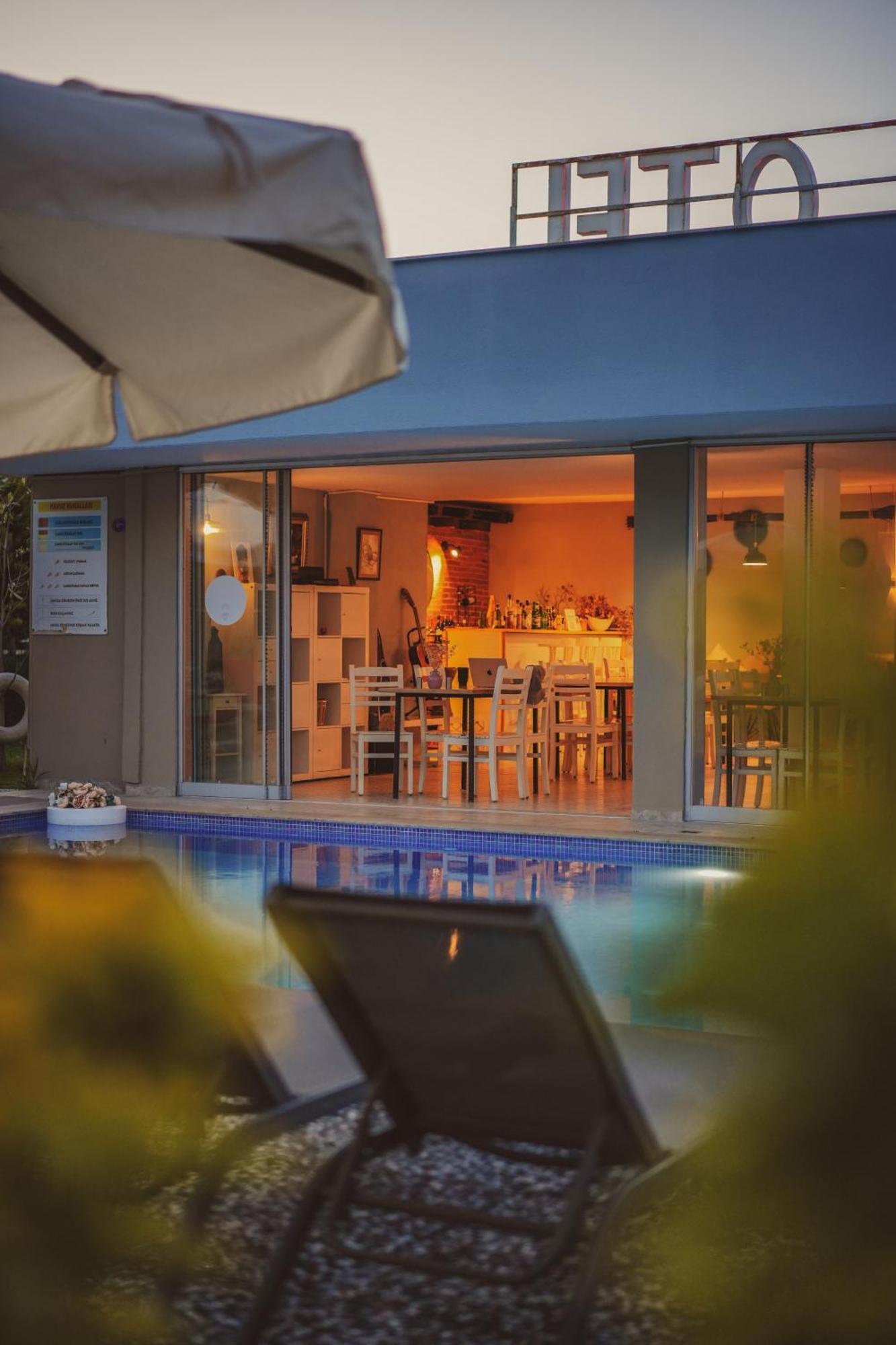 La Vida Otel 乌尔拉 外观 照片