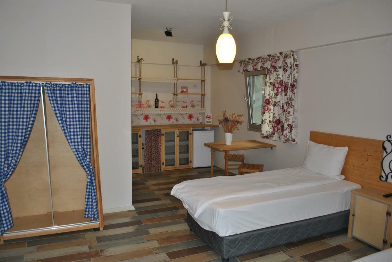 La Vida Otel 乌尔拉 外观 照片